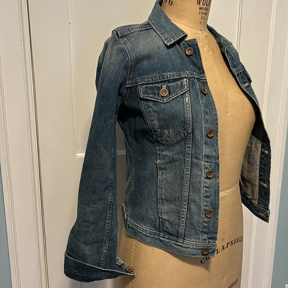 Madewell Denim Jacket - Picture 3 of 9